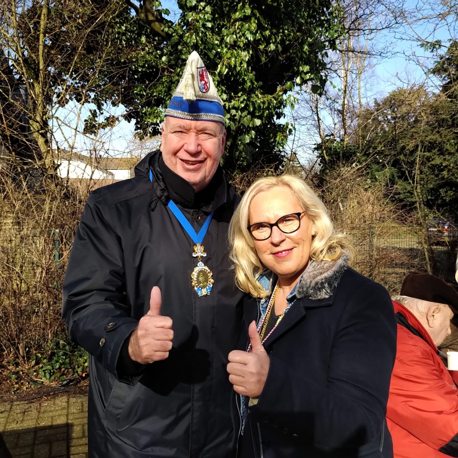 2020 Biwak in Unterrath: Dirk-Peter Sültenfuß mit der Bürgermeisterin von Wesel, Ulrike Westkamp.