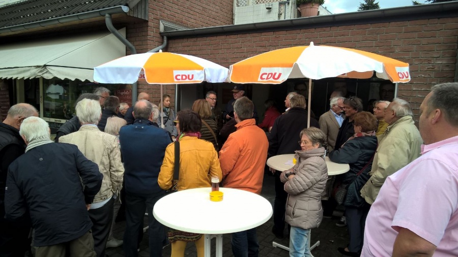 Garagenfeier der CDU Unterrath-West