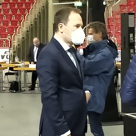 Größeres Bild ansehen